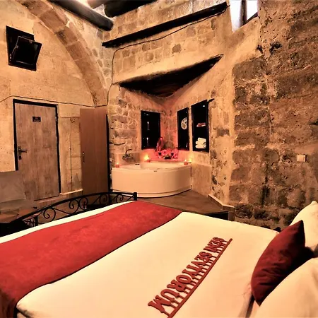 Orion Cave * אורגופ